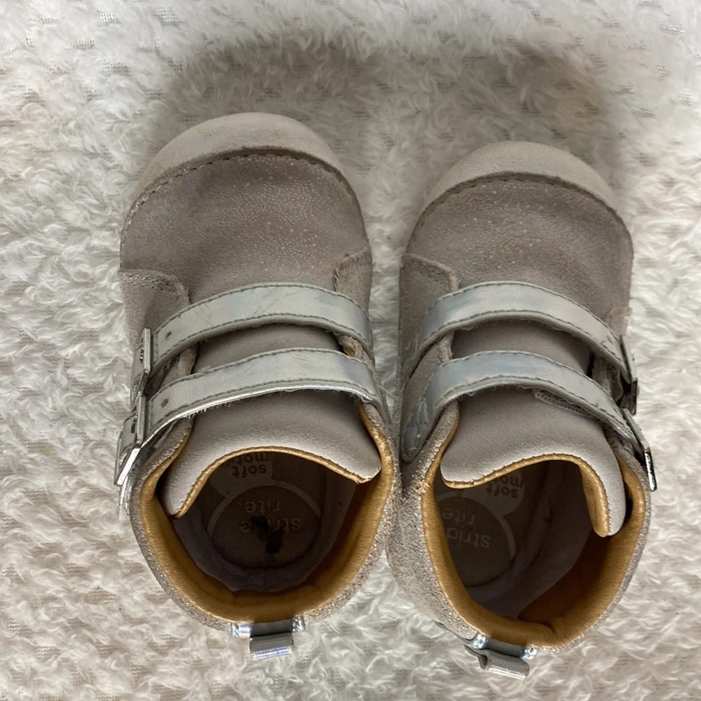 Stride Rite infant shoes 5W